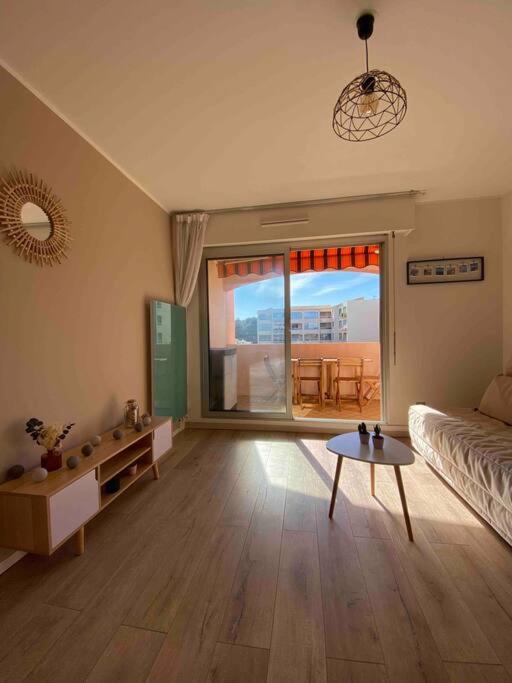 Charmant Studio A Saint Mandrier Sur Mer Apartment Exterior foto